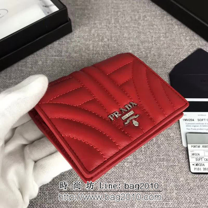PRADA普拉達 專櫃最新爆款 頂級原單納帕牛皮 女士短夾 1MV204 DD1715